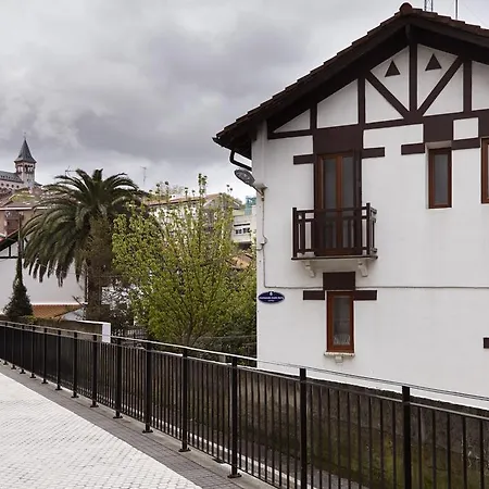 Eliminar Casa Aranzazu * San Sebastian